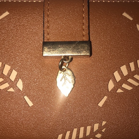 BRAND NEW VAGABONDS GOOD LEAF WALLET - Picture 3 of 14